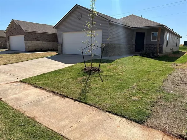 9432 NW 115th Street, Yukon, OK 73099