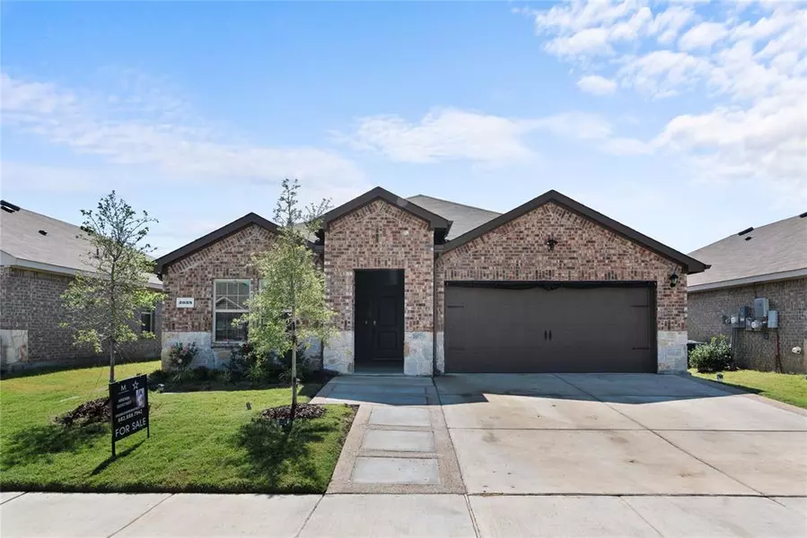 2038 Croton Avenue, Royse City, TX 75189