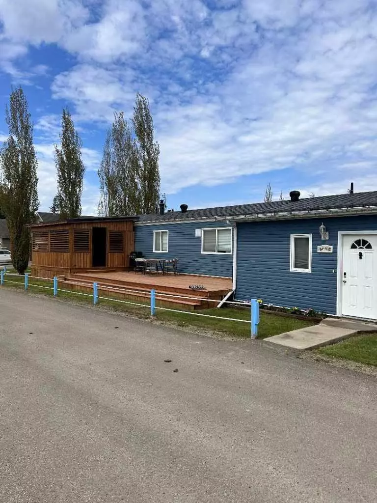 Plamondon, AB T0A2T0,98 10201 0 ALY South