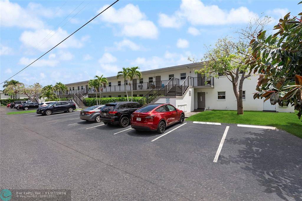 Wilton Manors, FL 33305,550 NE 20th St