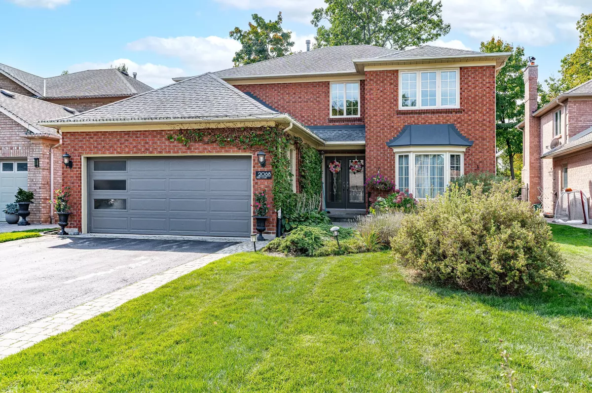 Halton, ON L7M 3W1,2068 Pipers CT