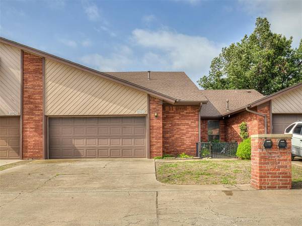 11927 N Mustang Road, Yukon, OK 73099