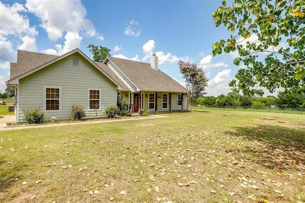 Joshua, TX 76058,229 Trailwood Drive