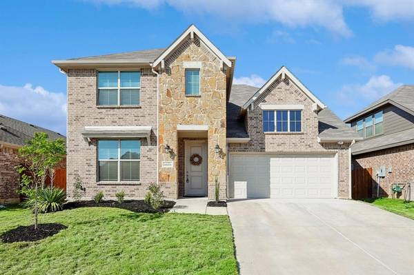 4520 pentridge Drive, Fort Worth, TX 76036