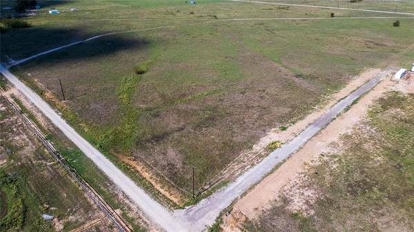 Wills Point, TX 75169,421 Private road 7780