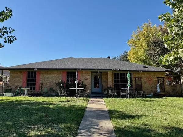 1605 Monterrey Drive, Garland, TX 75042