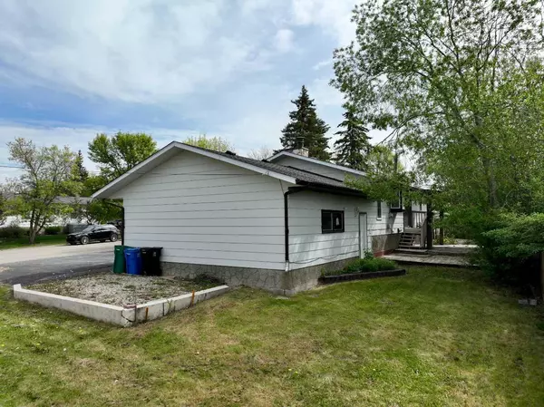 Beaverlodge, AB T0H0C0,515 7 AVE