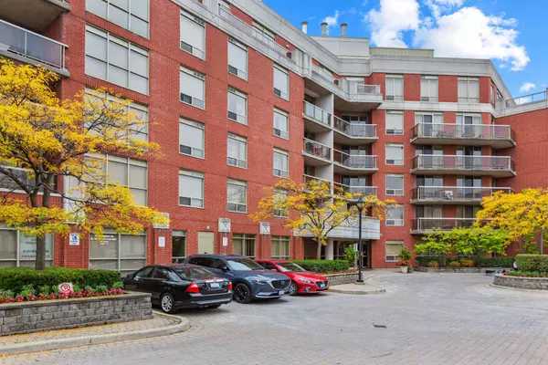 800 Sheppard AVE W #103, Toronto C06, ON M3H 6B4