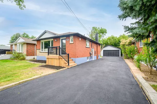 Hamilton, ON L9A 3Y4,64 VICEROY CT