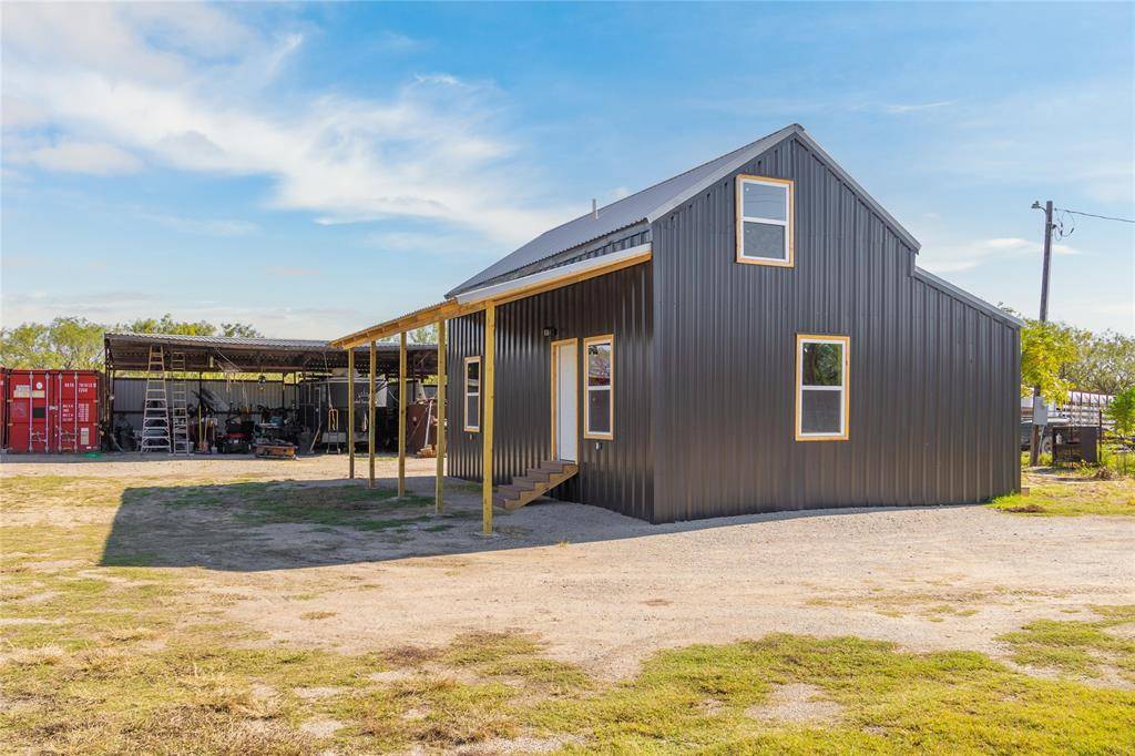 Coleman, TX 76834,701 County Road 114