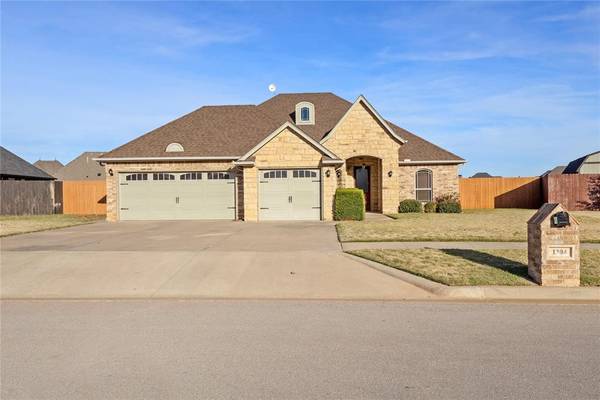 1304 Crimson Avenue, Weatherford, OK 73096