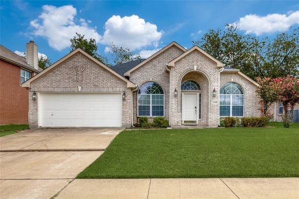 2120 Windcastle Drive,  Mansfield,  TX 76063