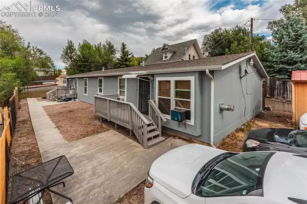 Colorado Springs, CO 80903,735 E Vermijo AVE