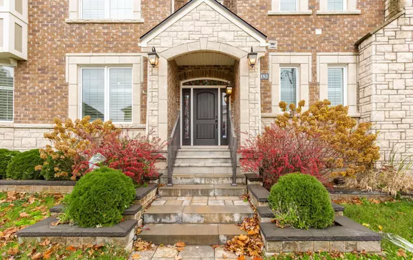 Oakville, ON L6M 1L3,3183 Daisy WAY