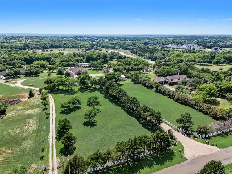 122 Grande Casa Road, Waxahachie, TX 75167