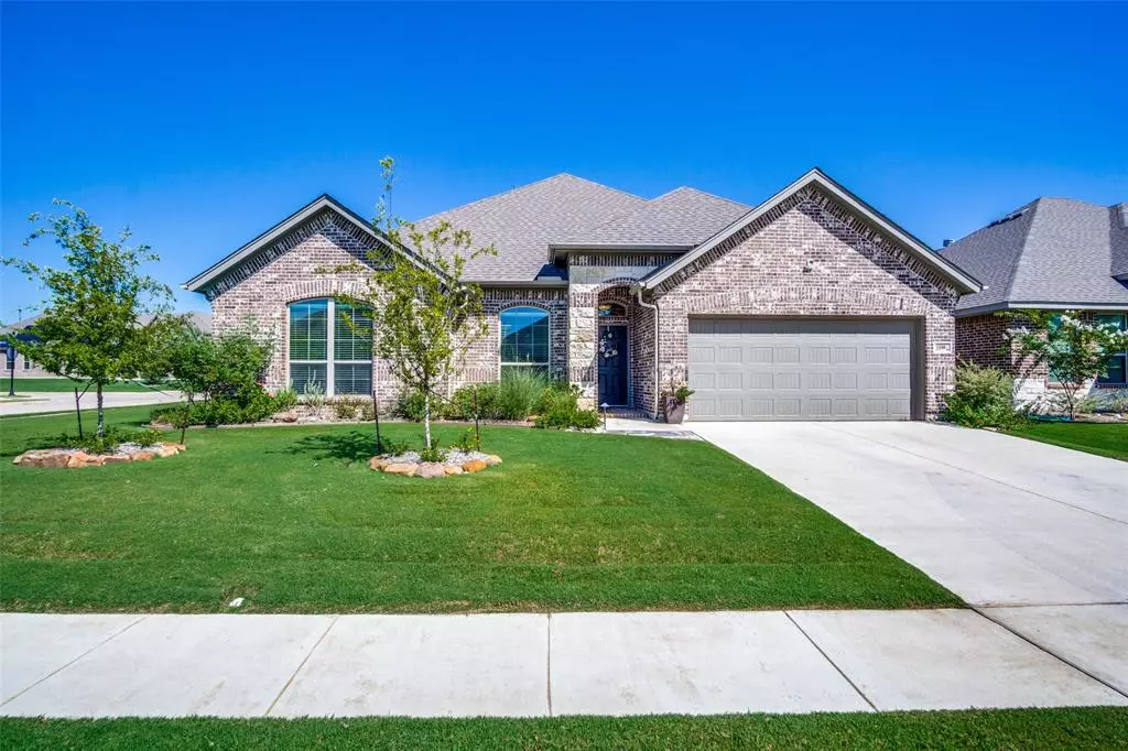 Joshua, TX 76058,140 Colonial Drive