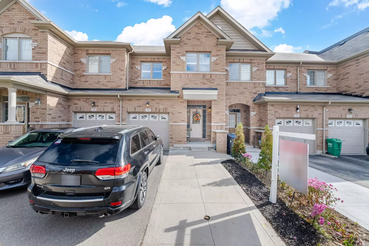 Brampton, ON L6P 4M2,34 Davenfield CIR