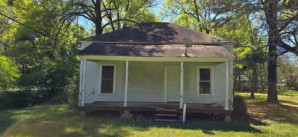 301 W Georgia Avenue, Vivian, LA 71082