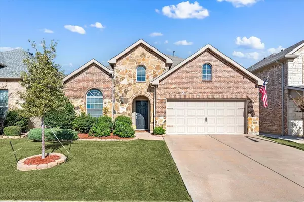 669 Cattlemans Way, Fort Worth, TX 76131