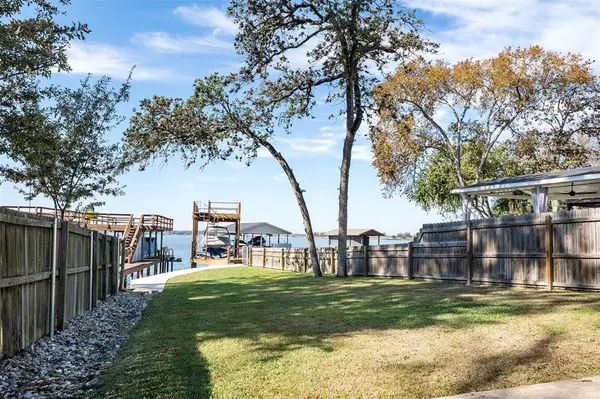 Gun Barrel City, TX 75156,103 Causeway Court