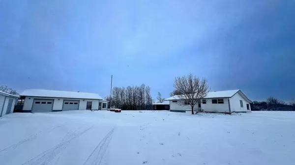 60037 725 Township RD, Clairmont, AB T0H0W5