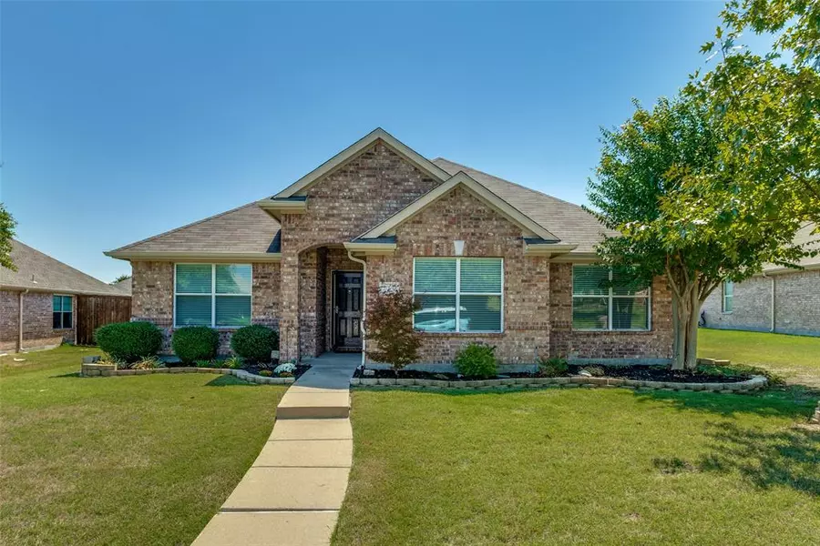 210 Cliffbrook Drive, Wylie, TX 75098