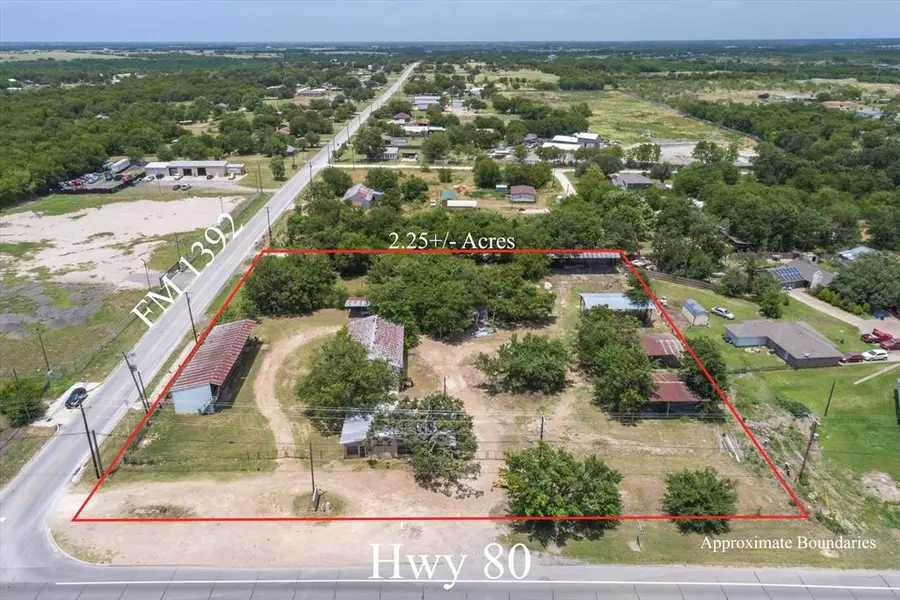 4986 W US Highway 80 Corner, Terrell, TX 75160