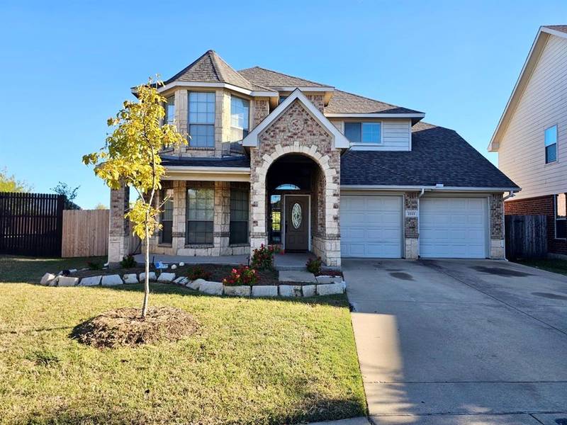 2333 Loreto Drive, Fort Worth, TX 76177