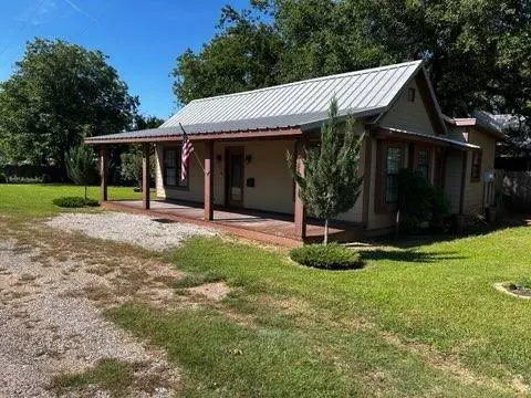 Iredell, TX 76649,400 S Eastland