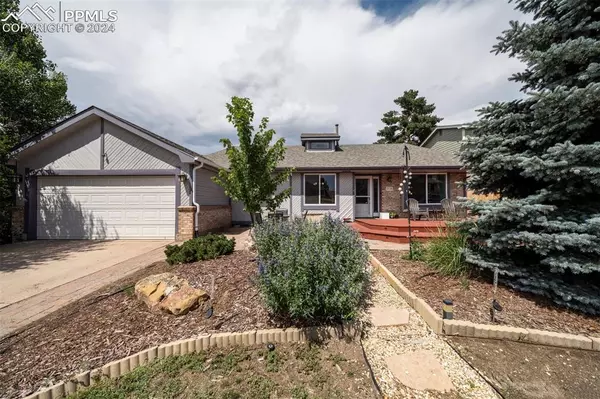 Colorado Springs, CO 80918,2720 Roundtop DR