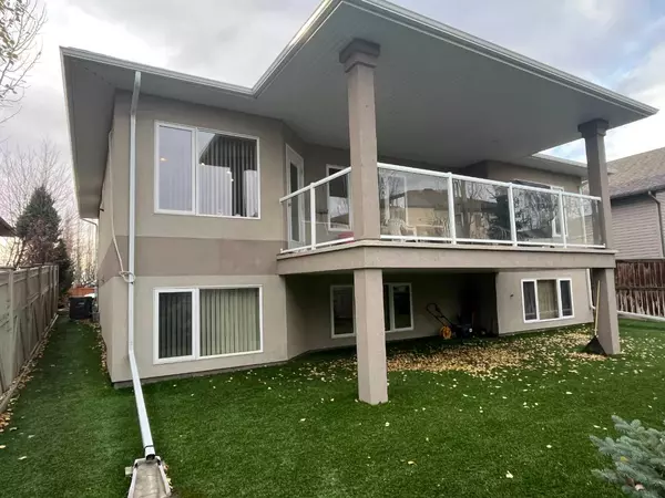 Lethbridge, AB T1K 8B8,331 Couleecreek CT South