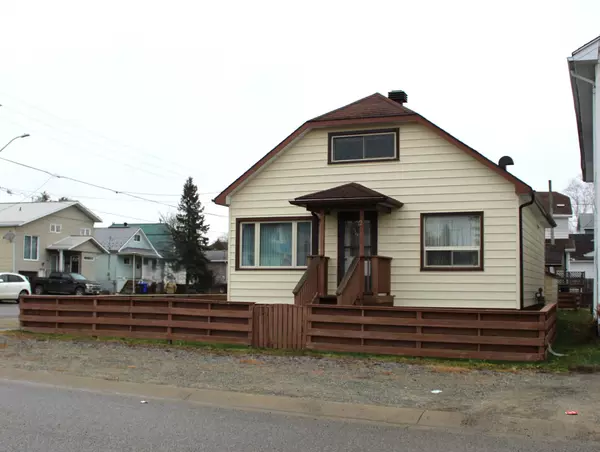 Timiskaming, ON P2N 3A9,2 Comfort ST