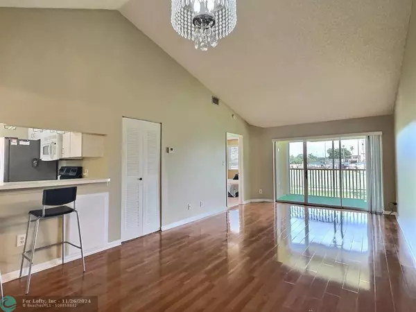 Coral Springs, FL 33071,1119 Coral Club Dr  #1119