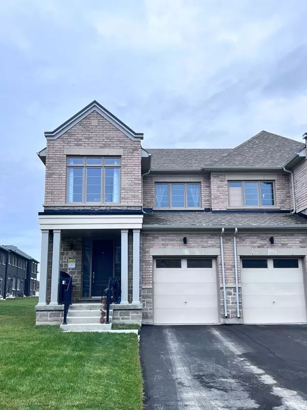 East Gwillimbury, ON L9N 0V6,9 Lazarette LN