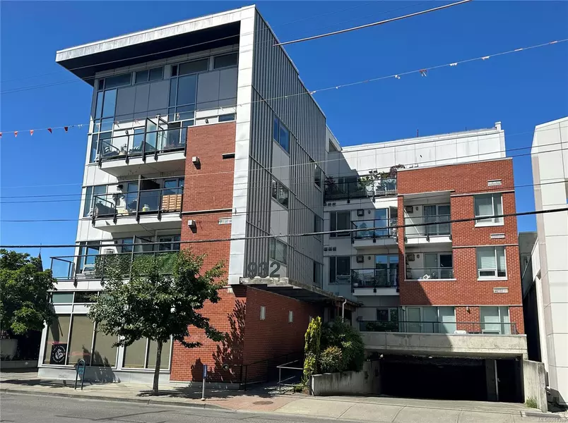 932 Johnson St #206, Victoria, BC V8V 3W3