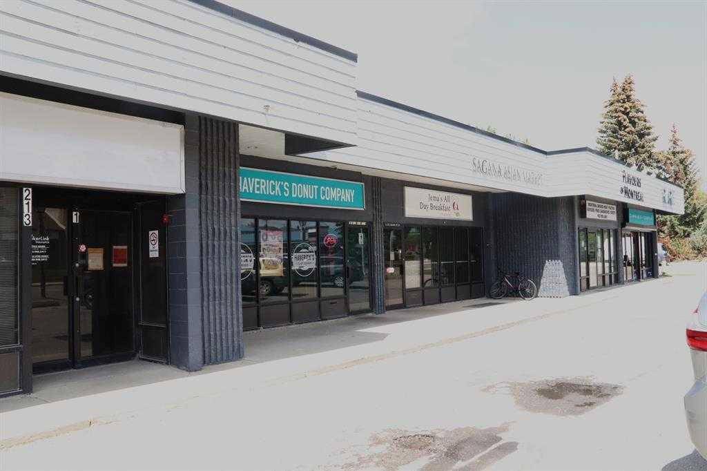 Airdrie, AB T4B 0R6,213 Main ST North #2