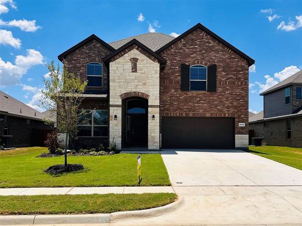 5230 CRYSTAL LAKE Avenue,  Krum,  TX 76249