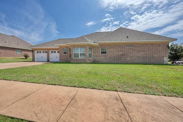 Lindale, TX 75771,701 Linus Lane