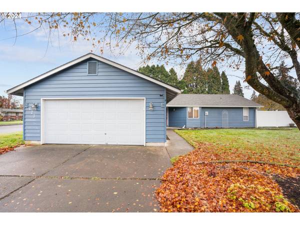 Canby, OR 97013,423 NE 14TH PL