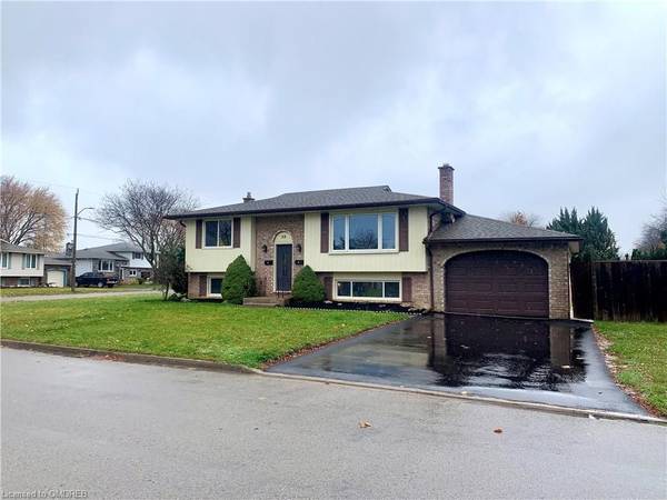 32 BENDINGROAD CRES, St. Catharines, ON L2N 5R5