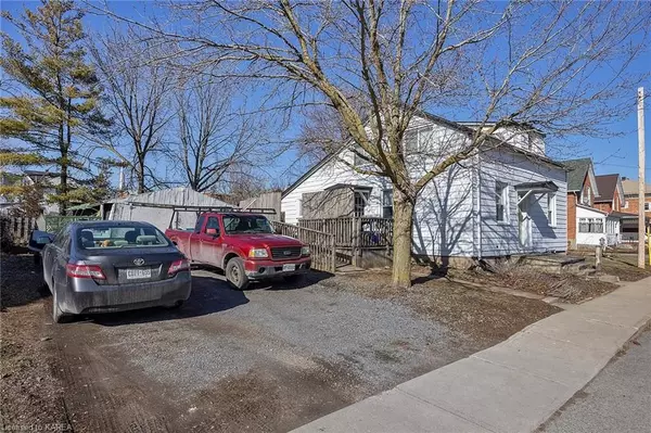 Greater Napanee, ON K7R 1X7,53 MILL ST W