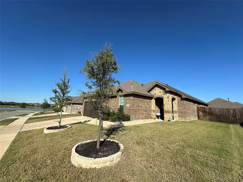 4018 Dusk Drive, Forney, TX 75126