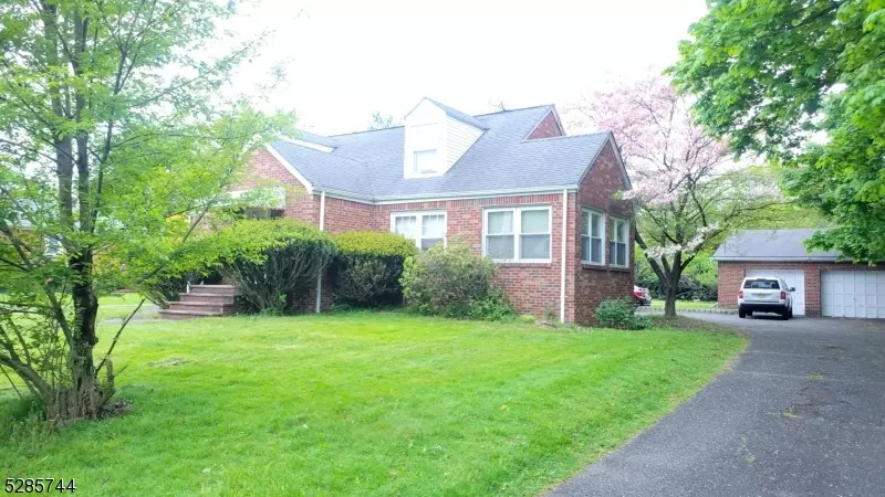 1635 Ratzer Rd, Wayne Twp., NJ 07470