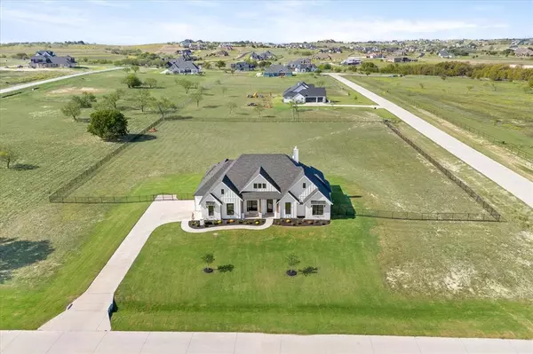 600 Dickens Drive, Aledo, TX 76008