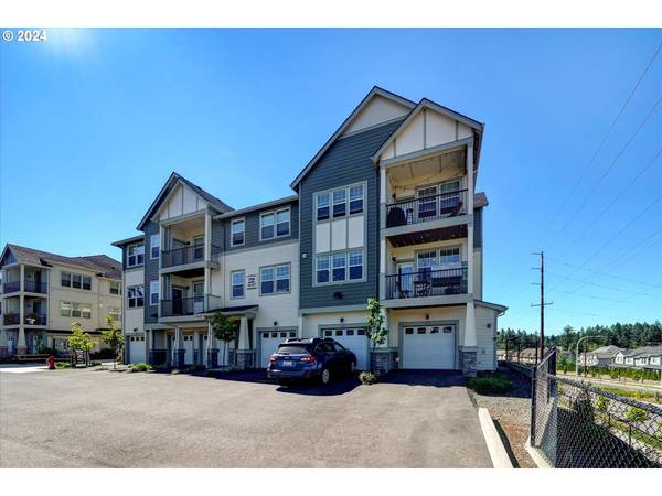 Beaverton, OR 97007,17168 SW SNOWDALE ST #303