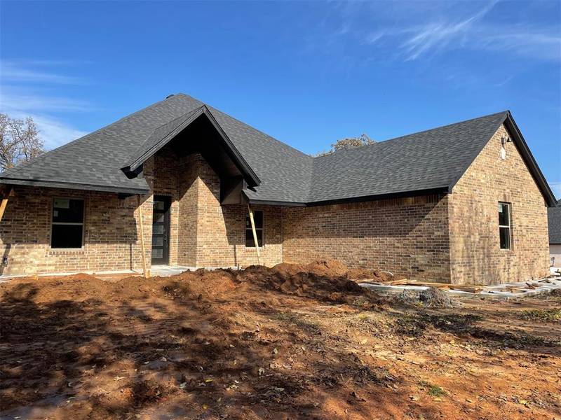 18561 Marbella Lane, Harrah, OK 73045