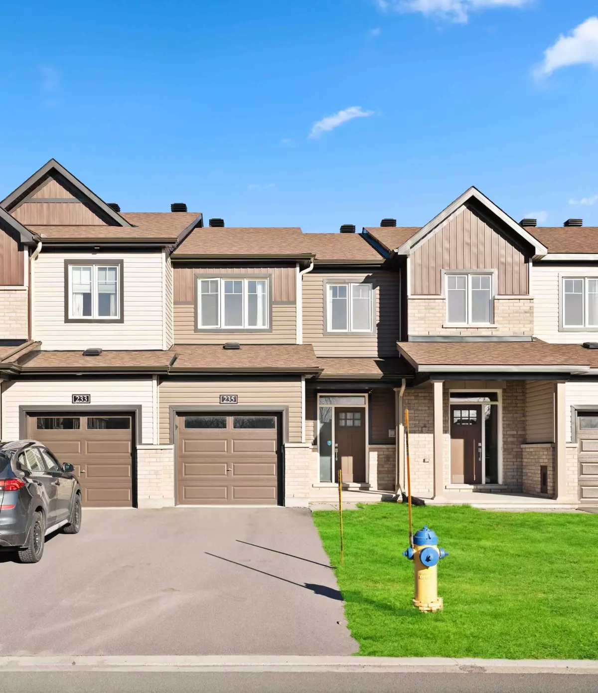 Kanata, ON K2T 0P7,235 Clonrush WAY