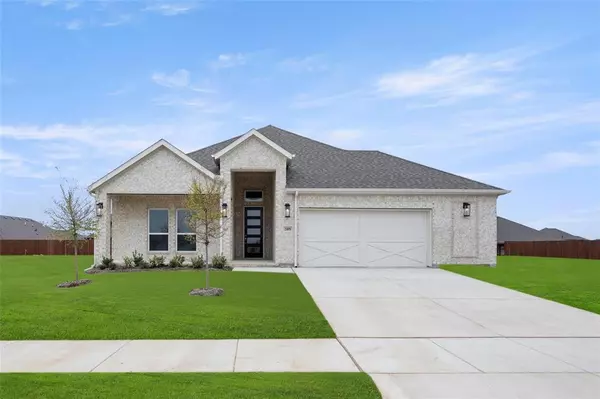 2109 Phoebe Drive, Mansfield, TX 76063