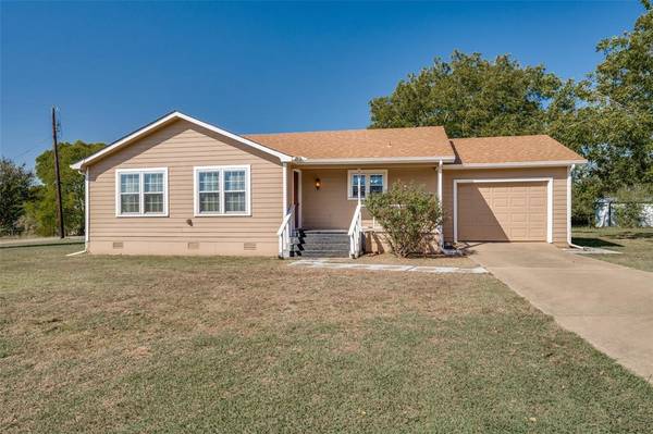 205 N 9th Street, Gunter, TX 75058