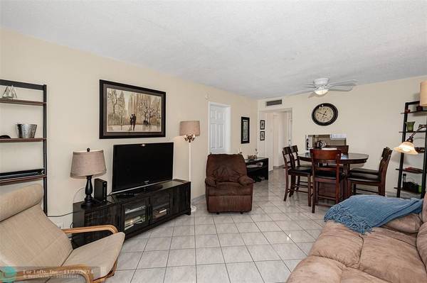 Lauderdale Lakes, FL 33313,2881 NW 47th Ter  #205